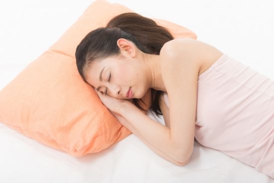 短時間で　熟睡　する　方法
